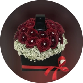 Scatola di Rose Rosse e Svarovski 